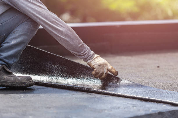 Professional Vapor Barrier Installation technician working in Williamston, MI